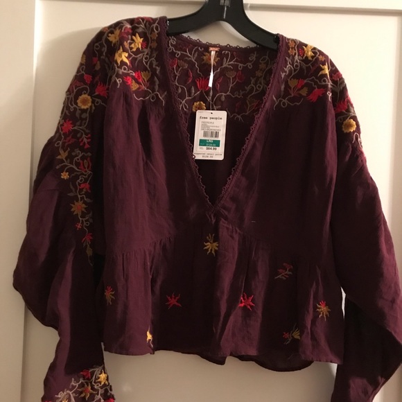 Free People embroidered top !!! Price firm - Picture 2 of 7